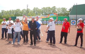 Excellente occasion de célébrer les §£$% ans de Philippe