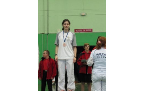 30.01.2011- Ariane en or